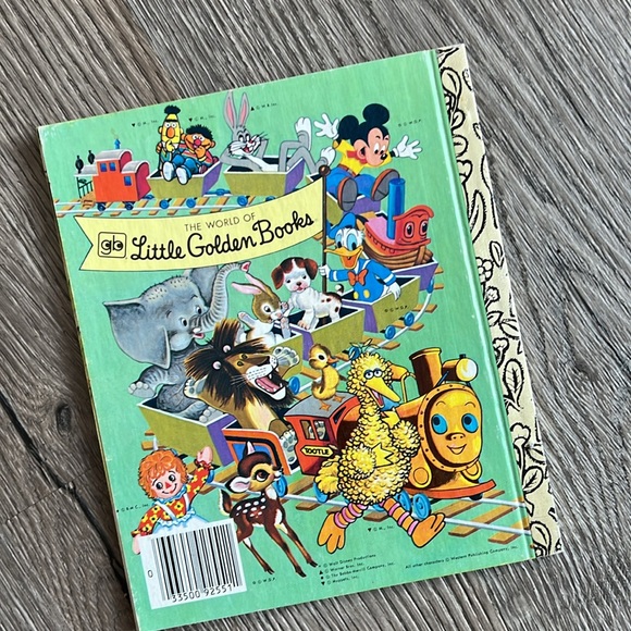 VINTAGE Walt Disney’s Mickey Mouse The Kitten-Sitters a Little Golden Book 1981 - Picture 3 of 9